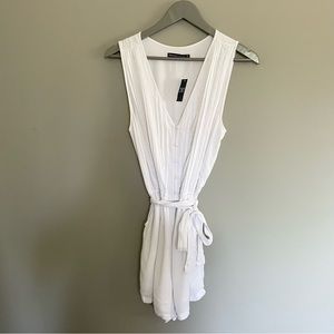 NWT Abercrombie | Button Down Romper | Pockets | Smart Casual | Size SMALL